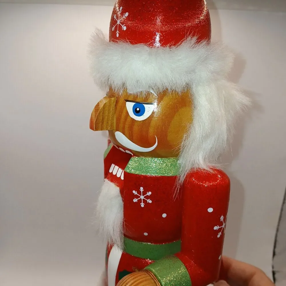 Target Limited Edition Nutcracker Santa Claus 128/152 w/ Paper Tag 14 in 2009